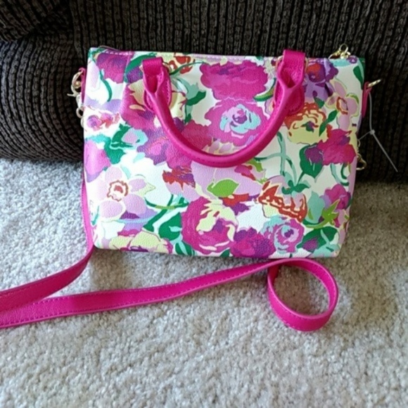 *** Betsey Johnson Flowery Crossbody Purse - Picture 4 of 6